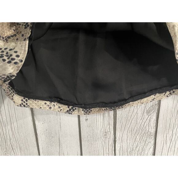 Zara Woman Sm Women's Cream Black Snake Print Blouse Top Animal Snakeskin Flowy - Picture 3 of 8